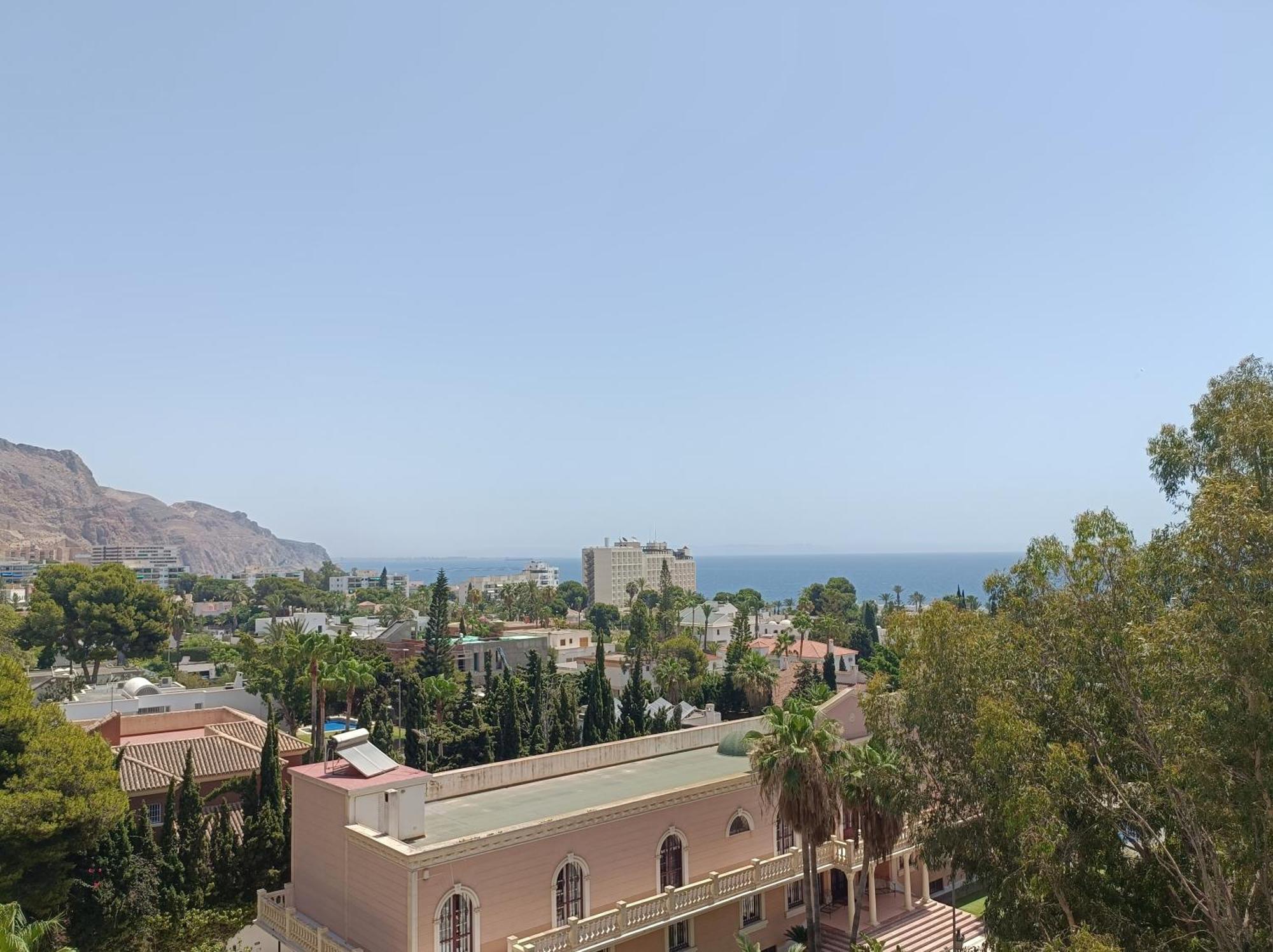 Geminis 504 Suite Con Terraza Y Vistas Al Mar Агуадулсе Екстериор снимка