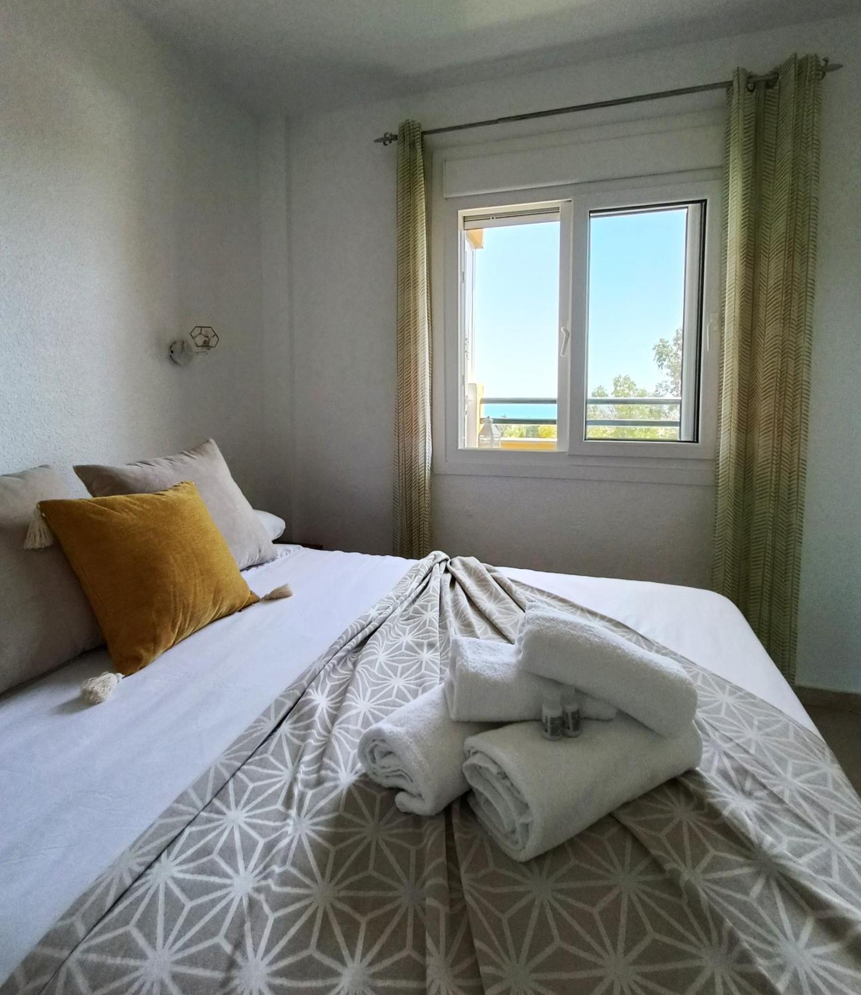 Geminis 504 Suite Con Terraza Y Vistas Al Mar Агуадулсе Екстериор снимка